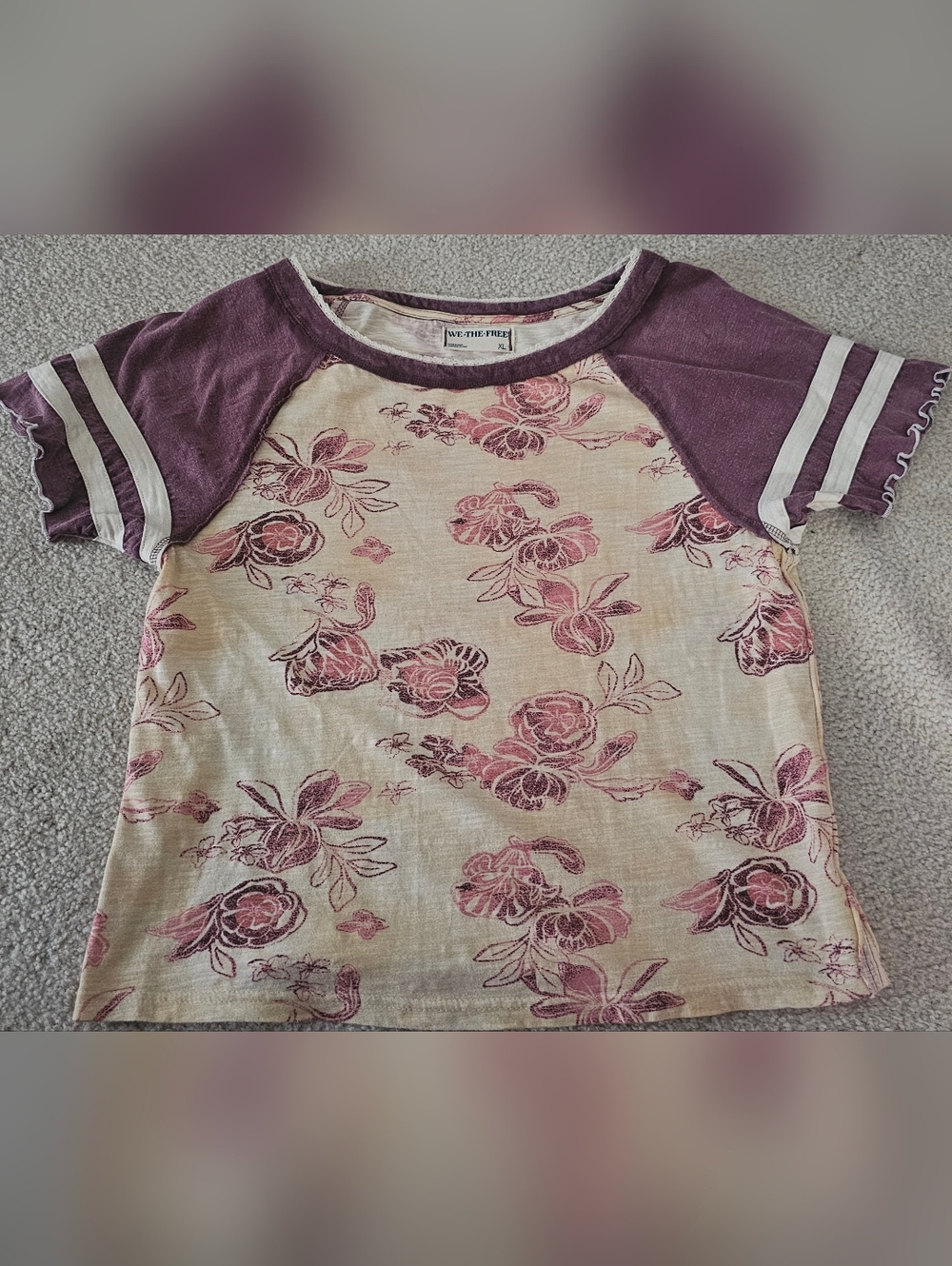 We The Free Wish You Were Here" Floral Print Tee collection Size XL - Picture 9 of 9